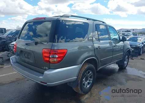 2004 Toyota Sequoia Sr5 V8 z USA, uszkodzony, nr VIN 5TDZT34AX4S213737